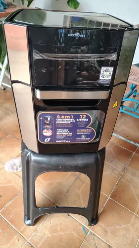 FORNO e fritadeira elétrico e Air Fryer Britânia 12L