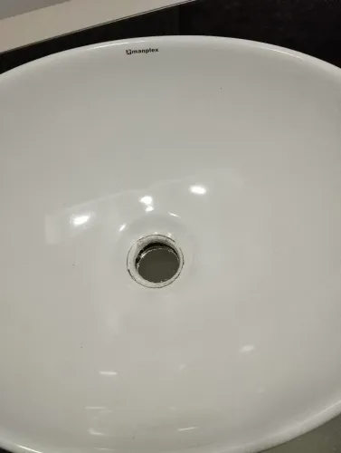 Cuba oval para banheiro