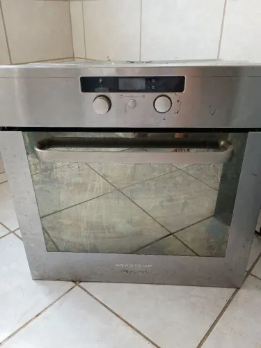 Forno Elétrico Brastemp Gourmand com defeito no painel