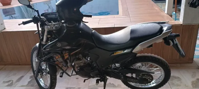 Moto em perfeitas condições