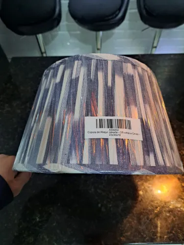Cúpula de Abajur Jakarta - Off-white e Cinza