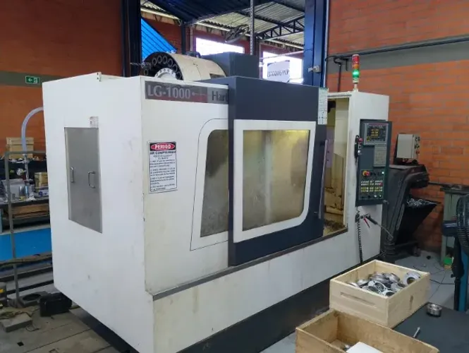 Centro de usinagem vertical HARTFORD LG-1000