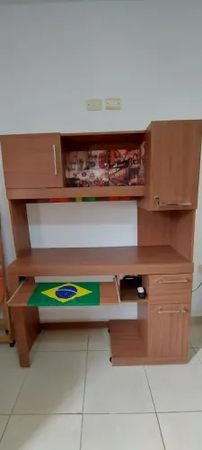 Escrivaninha 1,20 cm