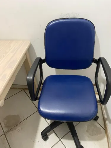 Cadeira com rodinha