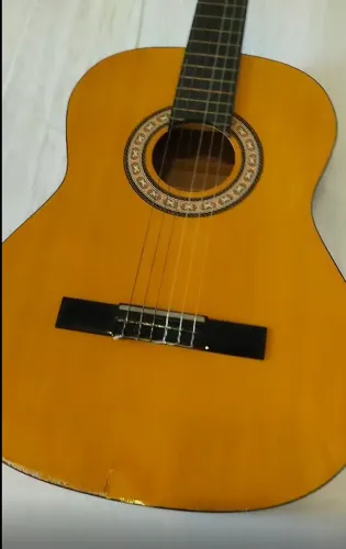 Violão condor