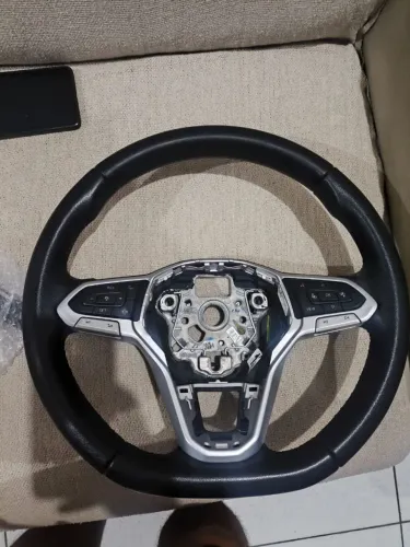 VOLANTE MULTIFUNCIONAL POLO HIGHLINE