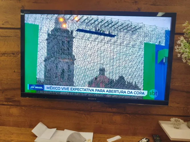 TV