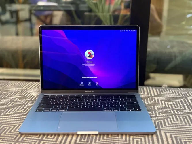 MacBook Pro i7 2017