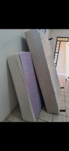 Vende-se cama de Casal