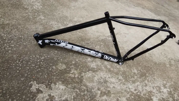 Vendo quadro gts Sprint todo personalizado,NOVO!!!.