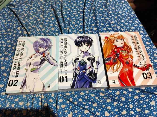 Neon Genesis Evangelion [colector edition] vol 1, 2 e 3.