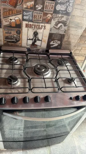 Fogão Electrolux 5 bocas e grilo