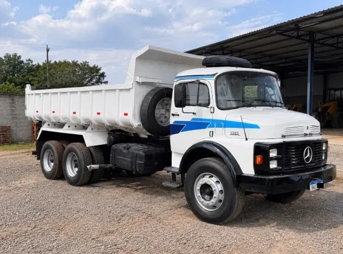 Mercedes Benz 1313 1980 Caçamba