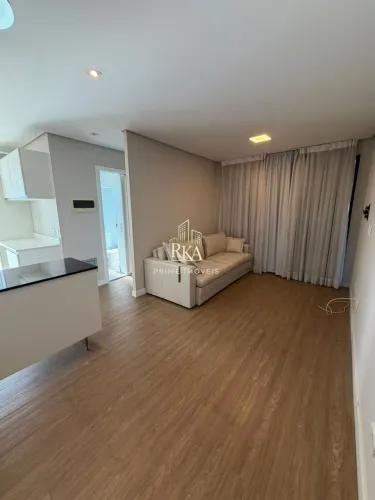 Apartamento mobiliado com 49m², 1 dormitório e 1 vaga para locação no Condomínio
