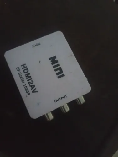 Conversor Adaptador HDMI para AV (RCA) - Mini HDMI2AV 1080p