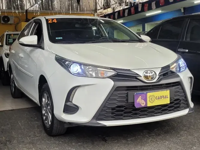 Toyota Yaris XS Sedan 1.5 Flex 16V 4P Aut. 2024