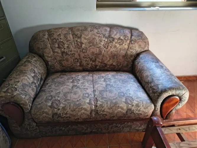 Sofá 2 lugares 