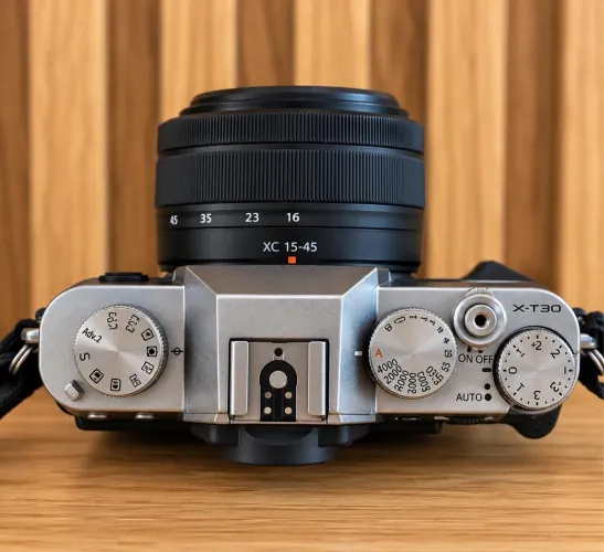 Fujifilm X-T30 II Silver + Lente XC 15-45mm | 245 Cliques