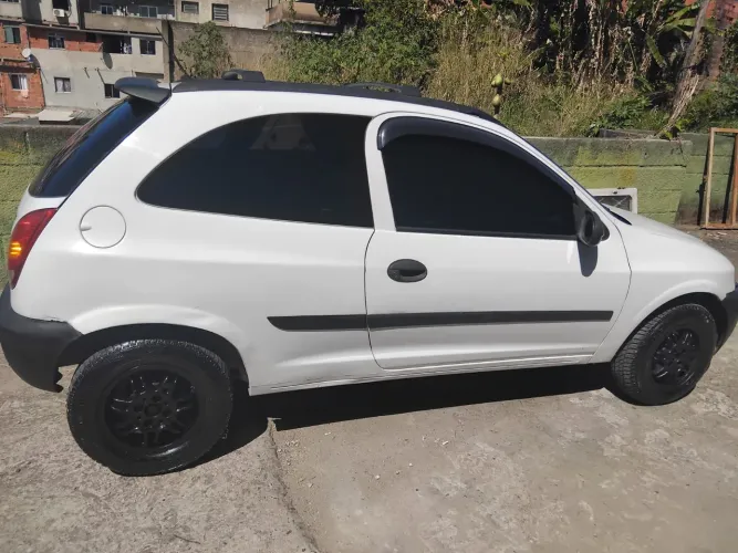 Chevrolet Celta 1.0/super/n.piq.1.0 MPFI VHC 8V 3P 2001