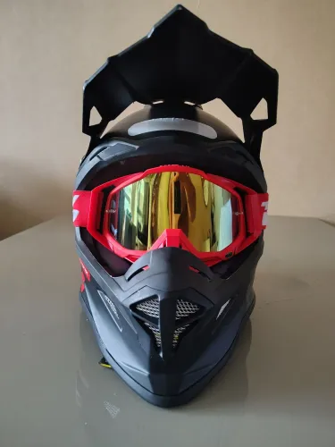 Capacete (NOVO)