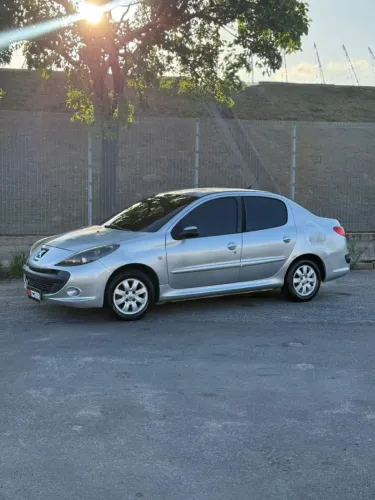Peugeot 207 Sed. Passion XR Sport 1.4 Flex 8V 4P 2010