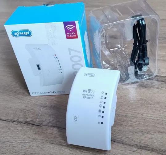 Repetidor Wi-Fi Knup KP-3007 300Mbps 2.4GHz Bivolt Completo na Caixa