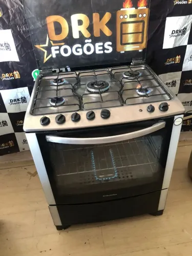 Fogão Eletrolux 5 bocas automático