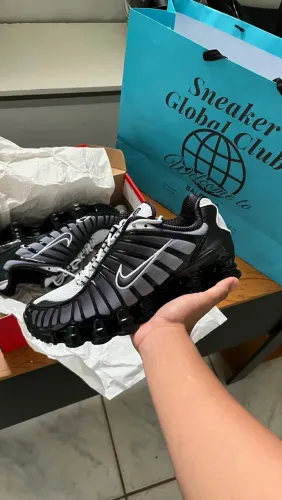 Nike shox Tl black pure platinum