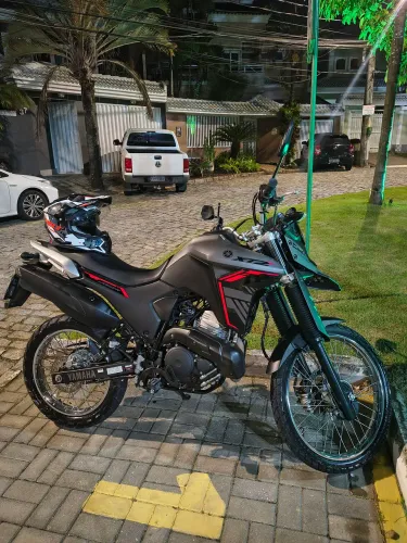 Yamaha XTZ LANDER 250 SEMINOVA