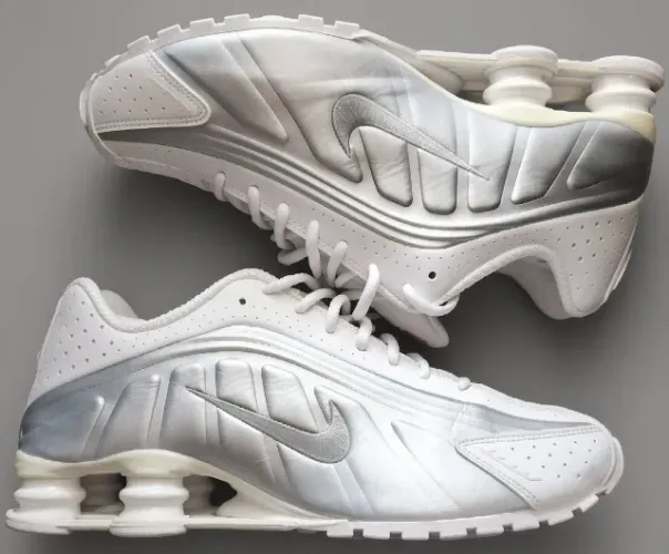 Nike Shox R4 Metallic Silver (Original)