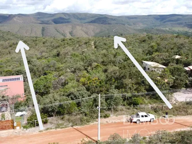 Terreno 1.600m²