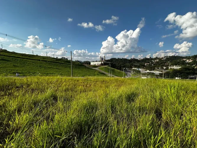 Terreno em condomínio em Santana de Parnaíba, Terreno para venda em Santana de Parnaíba/SP