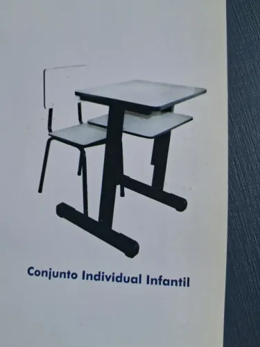 Móveis escolares  infantil 