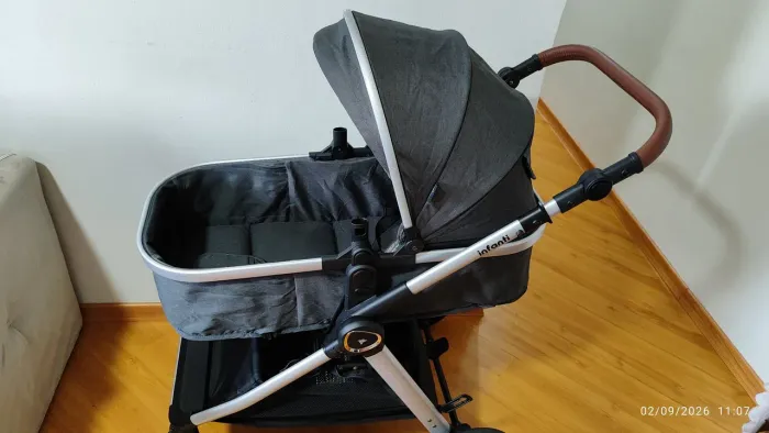Carrinho de bebê Travel System Romanzo Duo - Infanti Cor Preto Chassi Prata