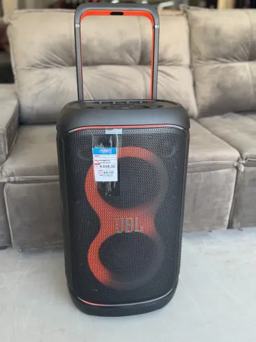 Caixa de som JBL PARTYBOX 520?