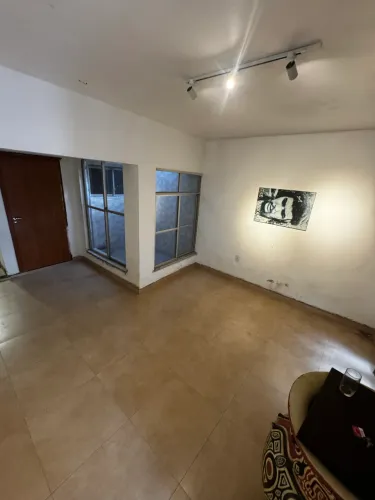 Alugo salas comerciais no Umarizal