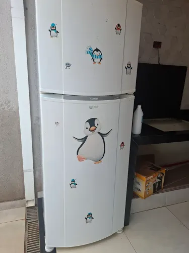 Geladeira impecável