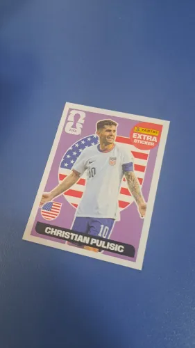 FIGURINHAS LEGEND CHRISTIAN PULISIC (BRONZE E ROXA)