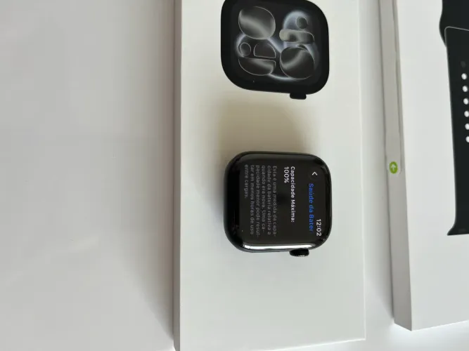 Apple Watch Series 11 42mm GPS Jet Black | Bateria 100% | Garantia Apple Até 11/2026