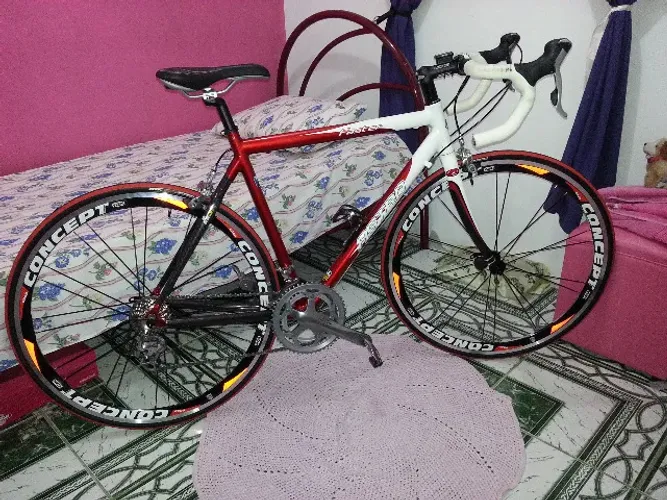 Bicicleta Speed Astro Faster Carbono/Aluminio