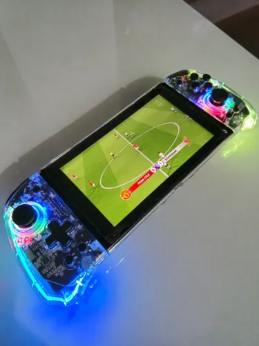 (NOVO) Controle LinYuvo KS40 Switch/OLED Clear com Bluetooth e Hall Effect