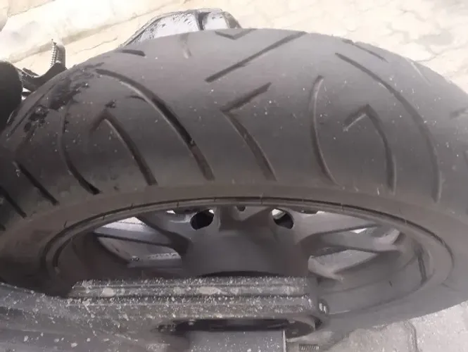Fz 25