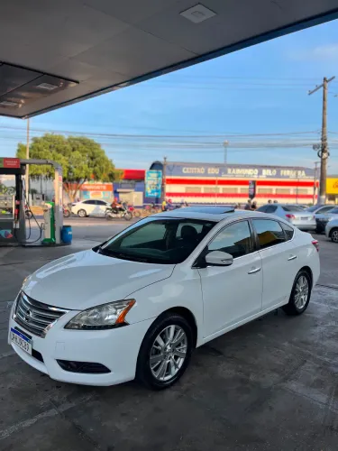 Nissan Sentra SL 2.0/ 2.0 Flex Fuel 16V Aut. 2016