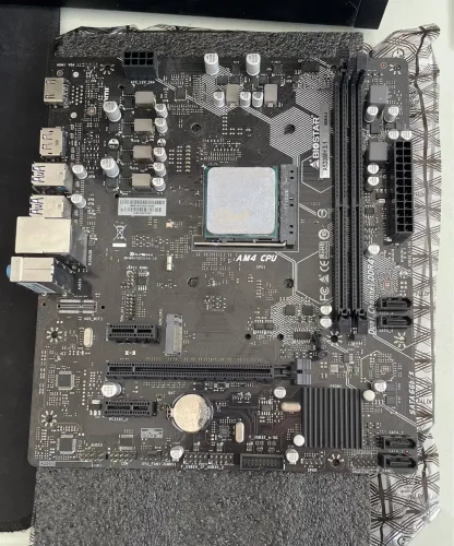Placa mãe Biostar socket AM4 amd A520M