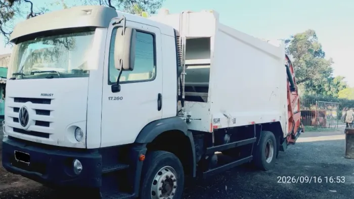 Locação de Caminhão Compactador de Resíduos VW17.280 ano 2018