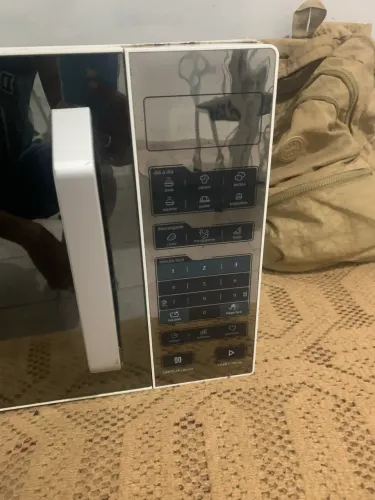 Microondas Midea 35L