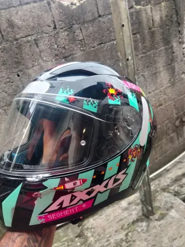 Capacete Novo , Usado Poucas Vezes 