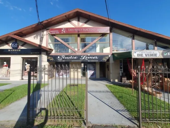 Conjunto Comercial para alugar por R$ 1200.00, 40.00 m2 - BOQUEIRAO - CURITIBA/PR