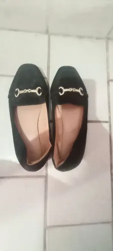 Sapatilha preta para desapegar