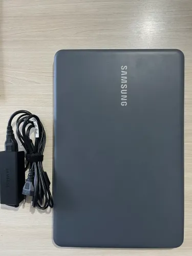 Notebook Samsung Essentials